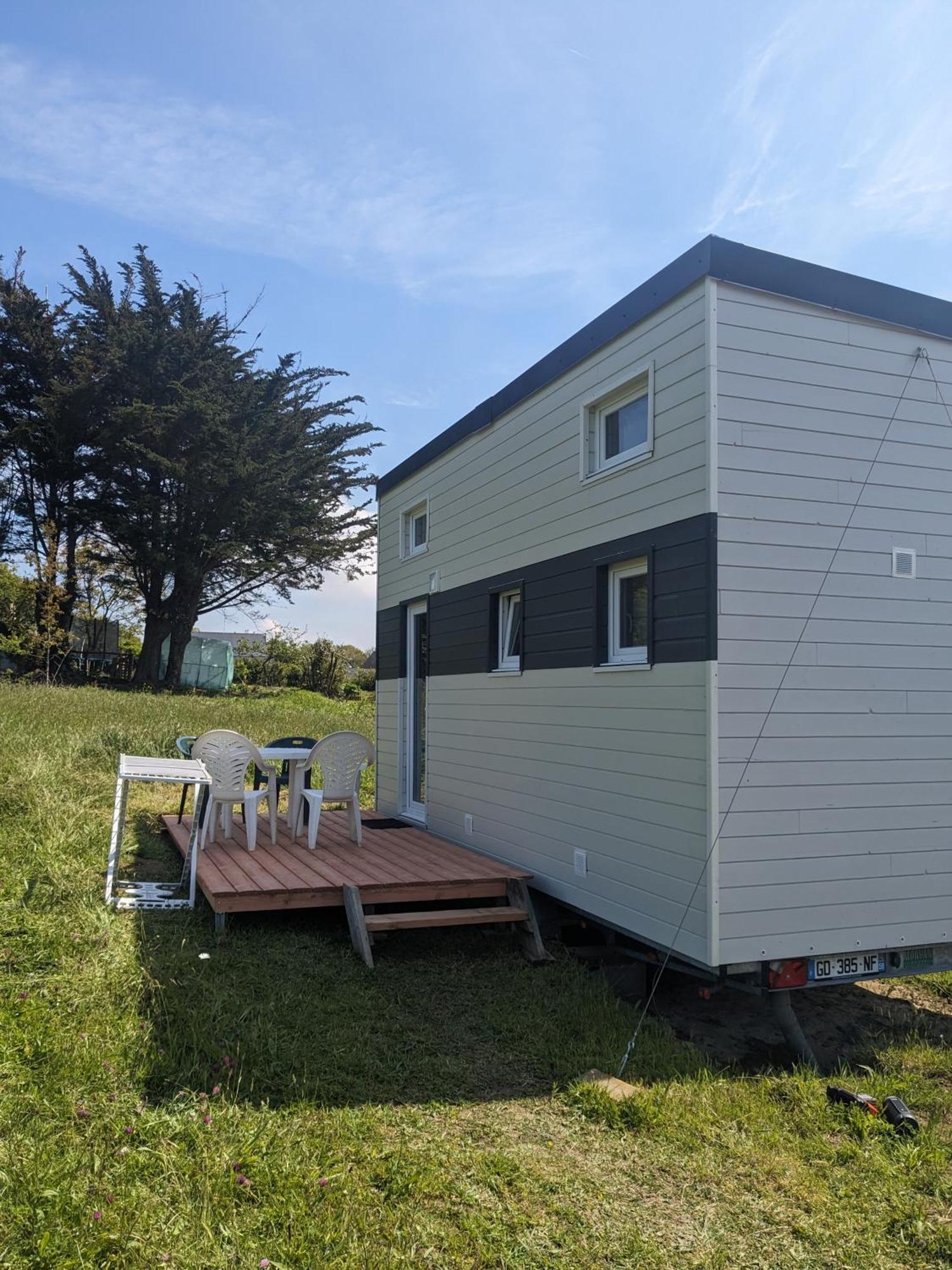 Tiny House Proche De La Plage Sans Draps Ni Serviettes Plevenon Exterior photo